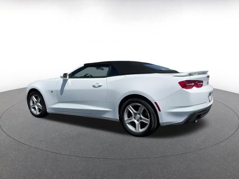 Used 2023 Chevrolet Camaro LT image 10