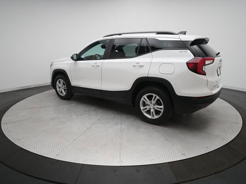 Used 2023 GMC Terrain SLE w/ Driver Convenience Package image 12