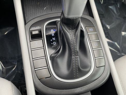 Used 2024 Hyundai Kona SEL image 33