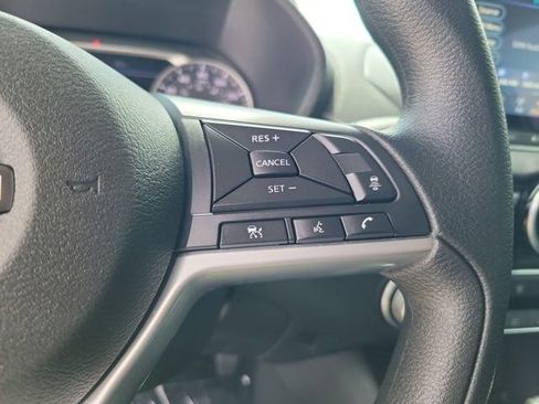 Used 2024 Nissan Sentra SV FWD image 23
