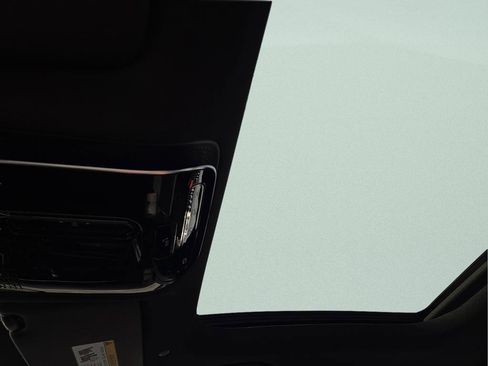 New 2026 Mercedes-Benz C 300 Sedan image 18