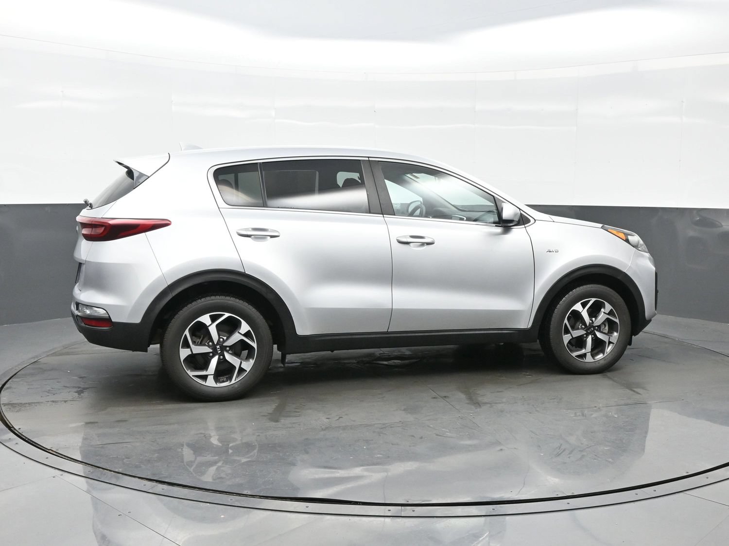 Used 2022 Kia Sportage LX AWD/4WD image 9