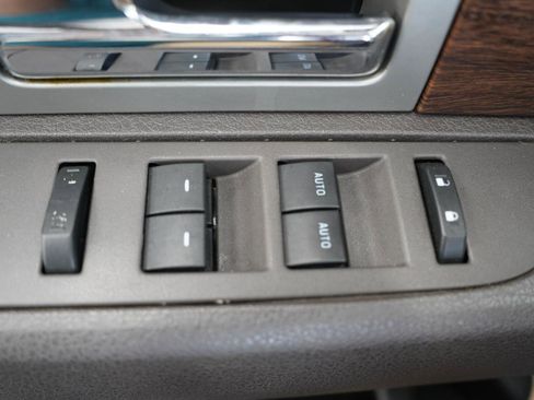 Used 2013 Ford F150 Lariat w/ Luxury Equipment Group image 26