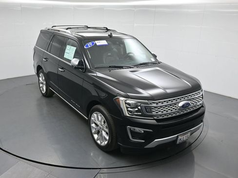Used 2019 Ford Expedition Platinum RWD image 39