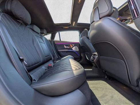 Certified 2023 Mercedes-Benz EQS 580 4MATIC Sedan image 21