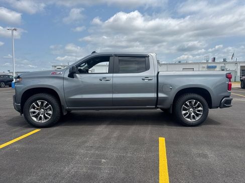 Used 2021 Chevrolet Silverado 1500 RST AWD/4WD image 3