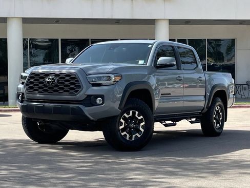 Used 2021 Toyota Tacoma TRD Off-Road w/ Technology Package AWD/4WD image 1