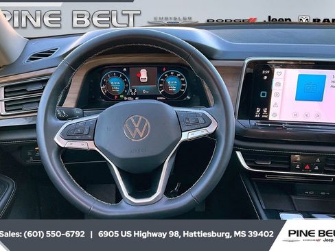 Used 2024 Volkswagen Atlas SE image 5