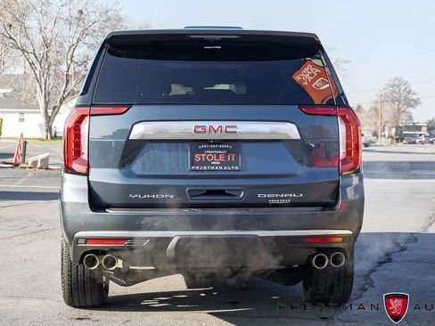 Used 2021 GMC Yukon XL Denali w/ Denali Premium Package image 22