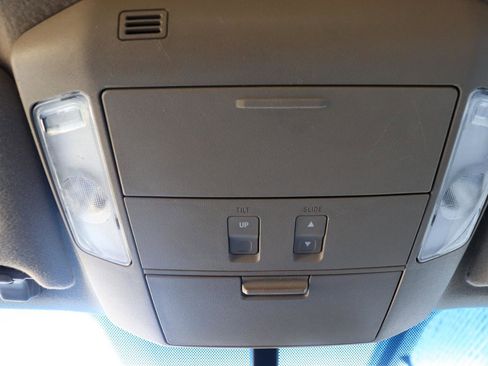 Used 2014 Toyota Sequoia Limited image 71