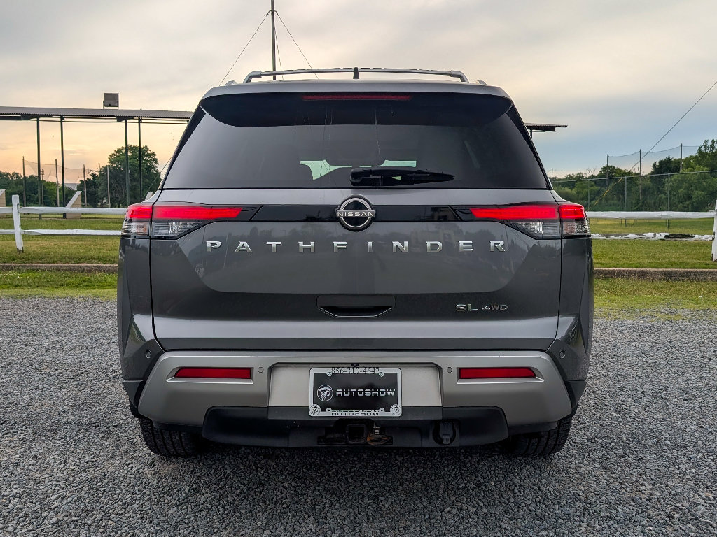 Used 2022 Nissan Pathfinder SL w/ SL Premium Package AWD/4WD image 6