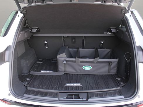 Used 2026 Land Rover Range Rover Evoque S image 16