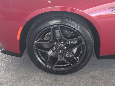 Used 2024 Dodge Charger R/T w/ Plus Group image 11