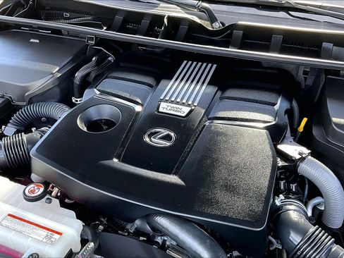 Used 2024 Lexus LX 600 4WD w/ Appearance Package image 31