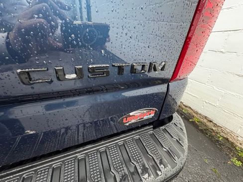 Used 2022 Chevrolet Silverado 1500 Custom Trail Boss w/ LPO, Dark Essentials Package image 20