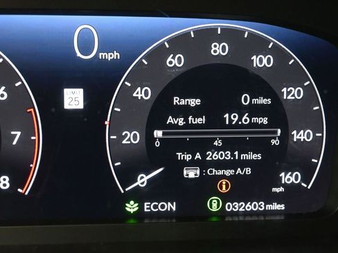 Used 2022 Honda Civic Touring image 16