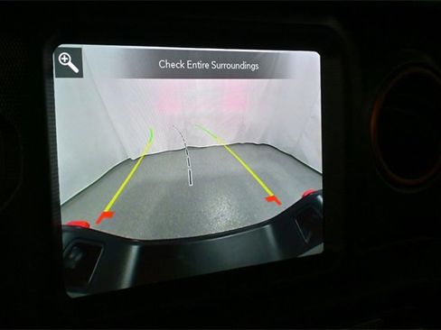 Used 2021 Jeep Gladiator Mojave image 23