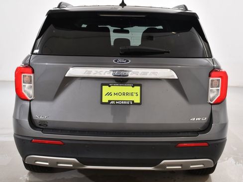 Used 2022 Ford Explorer XLT w/ Equipment Group 202A AWD/4WD image 13