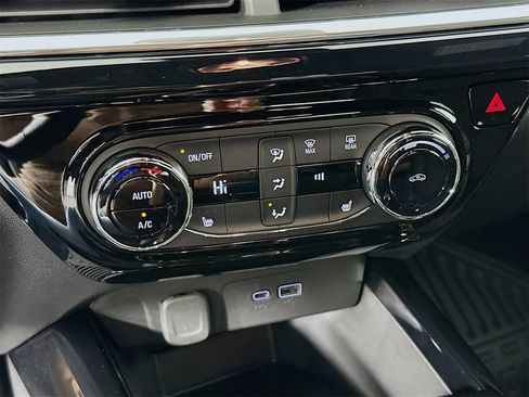 Used 2026 Chevrolet Trax RS w/ Driver Confidence Package image 15