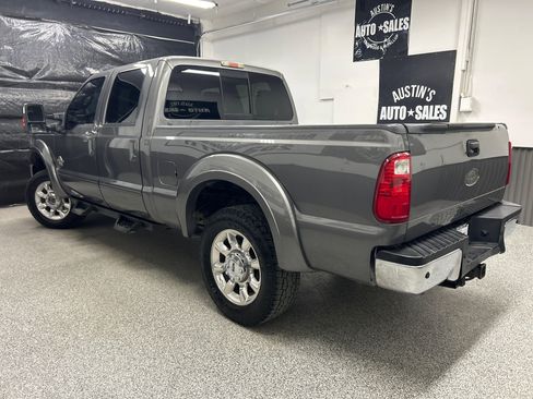 Used 2011 Ford F250 Lariat w/ Lariat Interior Pkg AWD/4WD image 5
