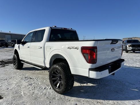 Used 2024 Ford F150 XLT image 14