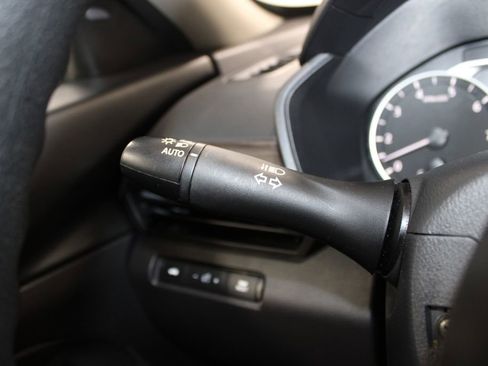 Used 2024 Nissan Altima 2.5 SV image 36