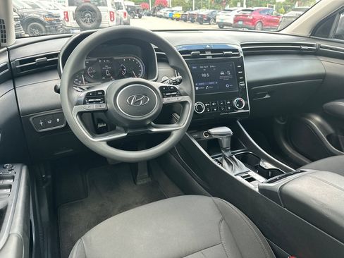 Used 2023 Hyundai Tucson SEL FWD image 25