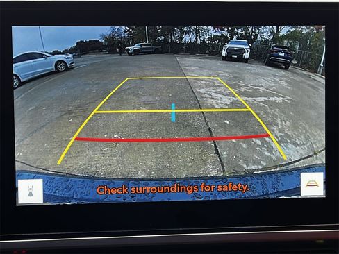 Used 2025 Toyota Camry XSE image 16