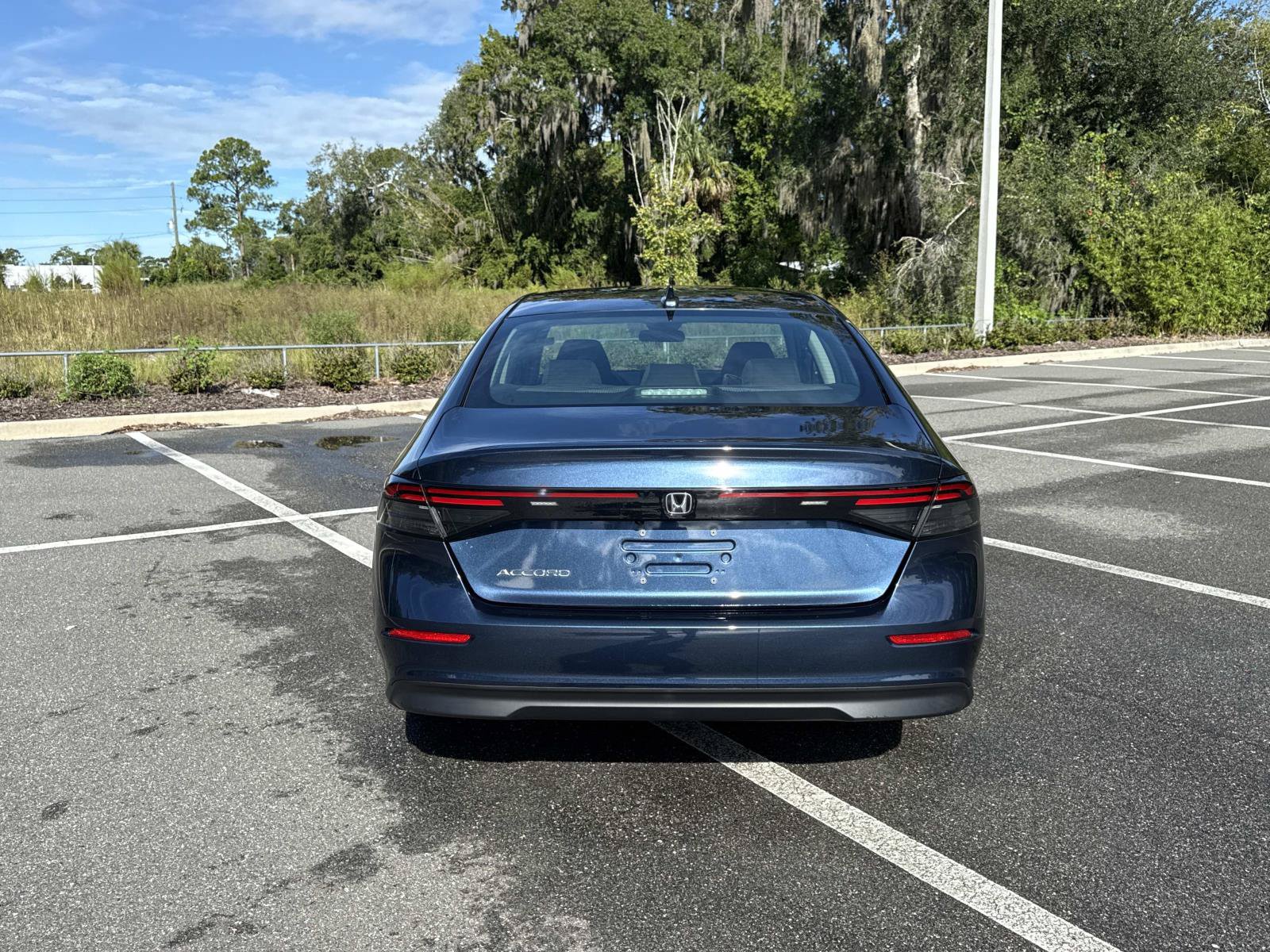 Used 2024 Honda Accord EX image 4