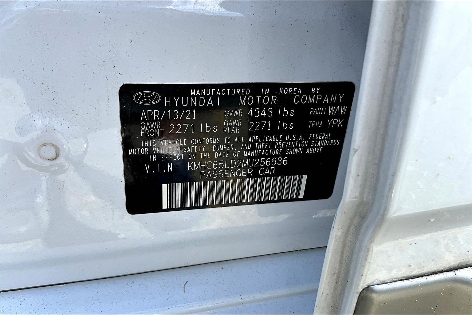 Used 2021 Hyundai Ioniq SE FWD image 14