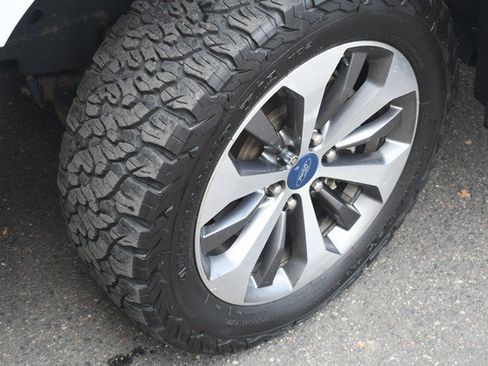 Used 2019 Ford F150 XL w/ Equipment Group 101A Mid AWD/4WD image 11