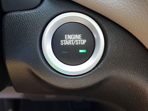 Used 2024 Chevrolet Equinox LS FWD image 23