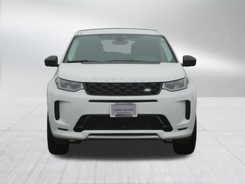 Used 2025 Land Rover Discovery Sport S image 2