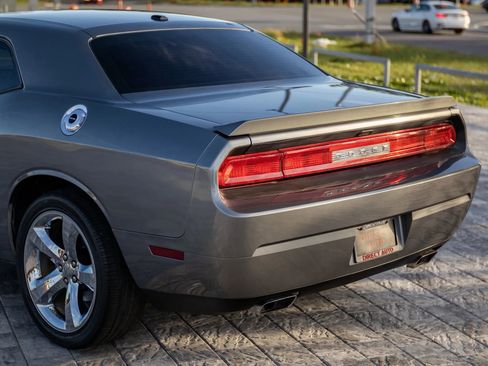 Used 2012 Dodge Challenger SXT Plus RWD image 11