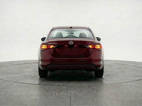 Used 2025 Nissan Sentra SV FWD image 7