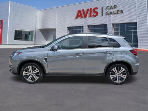 Used 2025 Mitsubishi Outlander Sport SE AWD/4WD image 10