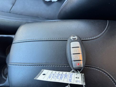 Used 2020 Nissan Rogue Sport SL w/ Premium Package image 12