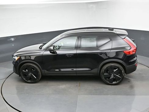 New 2026 Volvo XC40 B5 Ultra w/ Protection Package Premier AWD/4WD image 47