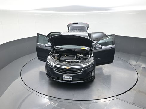 Used 2023 Chevrolet Equinox LT image 13
