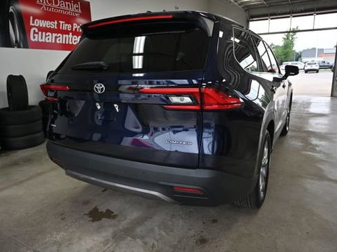 Certified 2024 Toyota Grand Highlander AWD image 6