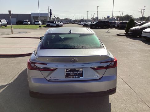 Used 2026 Toyota Camry LE FWD image 6