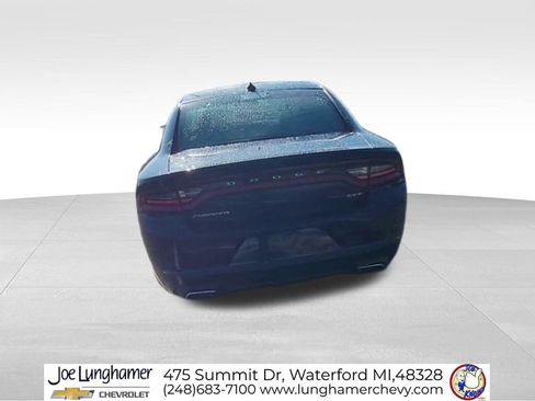 Used 2015 Dodge Charger SXT image 7