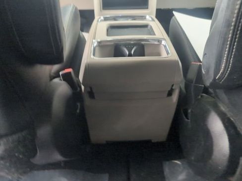 Used 2012 Chrysler Town & Country Touring w/ Entertainment Group #1 image 20