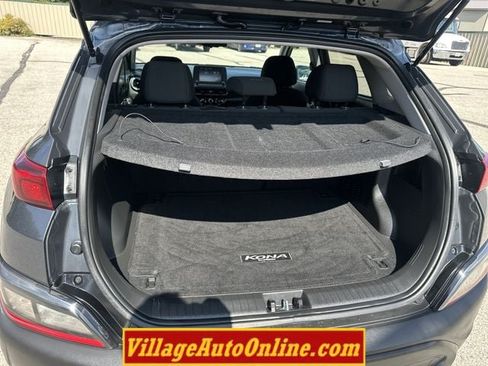 Used 2022 Hyundai Kona SEL FWD image 28