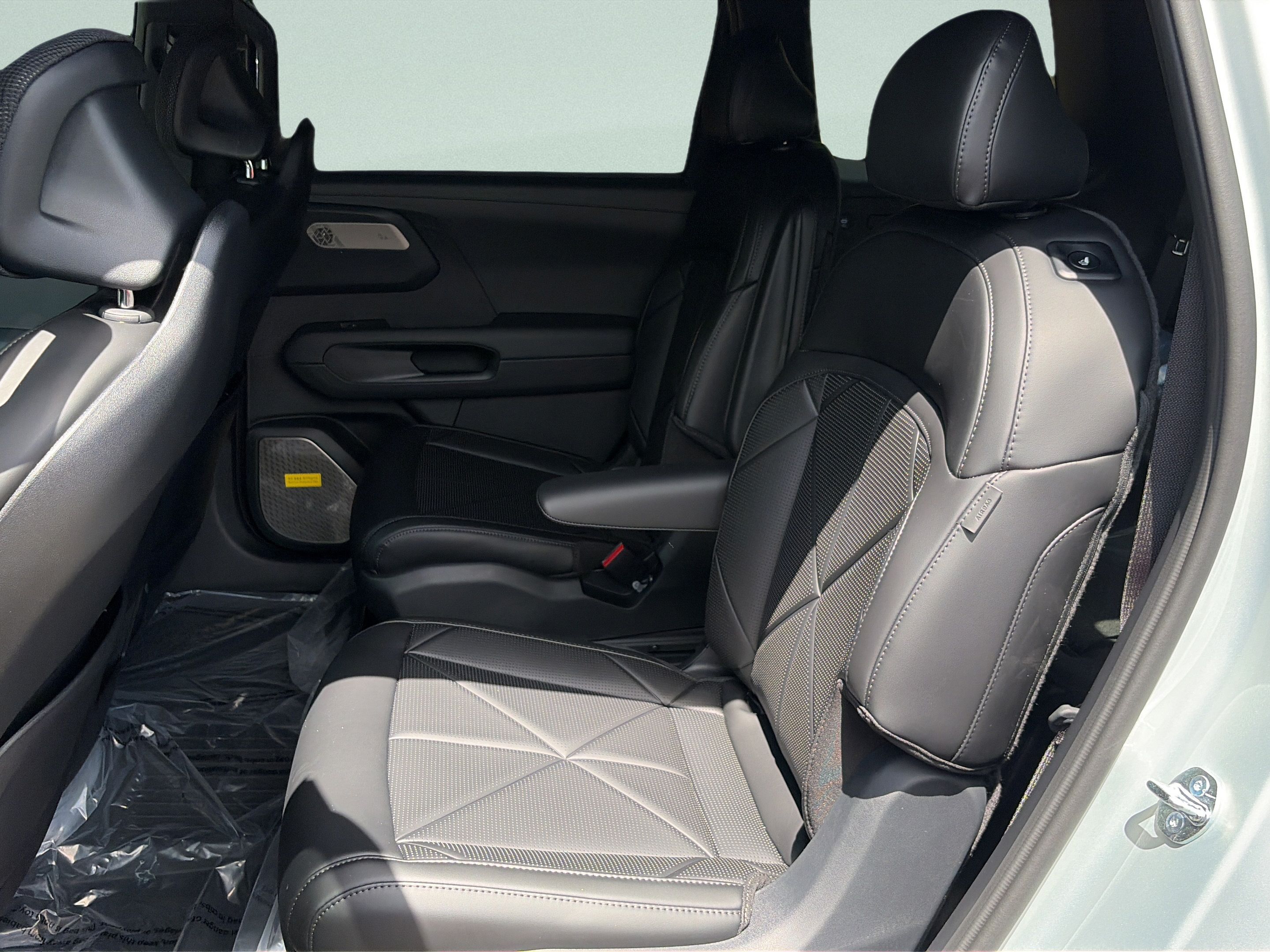 New 2027 Kia Telluride SX w/ Towing Package FWD image 11