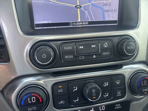 Used 2019 Chevrolet Tahoe LT image 39