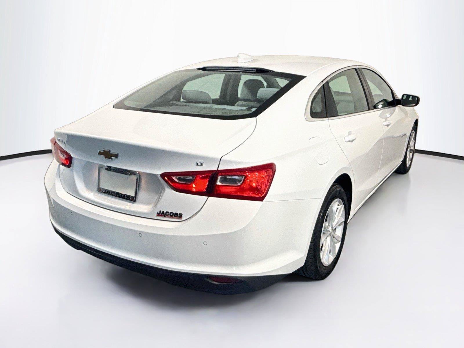 Used 2025 Chevrolet Malibu LT FWD image 5