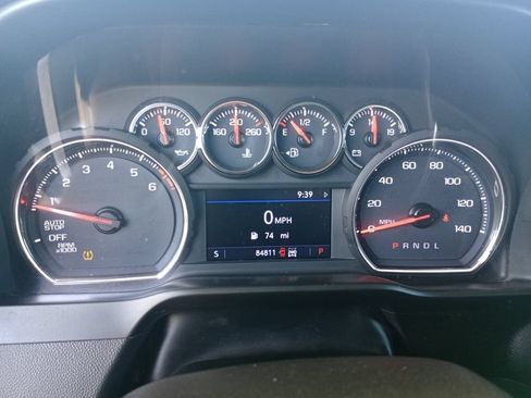 Used 2019 Chevrolet Silverado 1500 RST AWD/4WD image 12