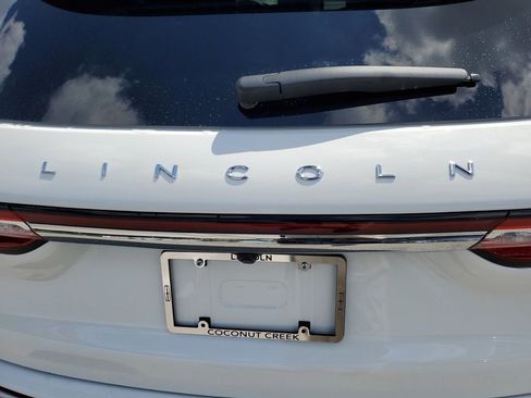 New 2026 Lincoln Corsair Premiere FWD image 5