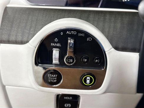 Used 2021 Rolls-Royce Ghost AWD/4WD image 26